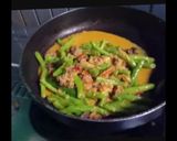 Foto langkah ke 2 dari resep Sambal goreng Buncis slice Beef.