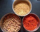ચણા મેથીનું અથાણું (Chana Methi Athanu recipe in Gujarati) રેસીપી સ્ટેપ1ફોટો
