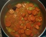 Foto del paso 1 de la receta: Crema de zanahorias con curry y cardamomo