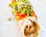 Foto del paso 6 de la receta: Flautas de pollo con guacamole