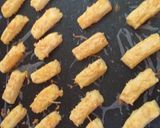 Foto langkah ke 5 dari resep Kastengel Keju Premium.