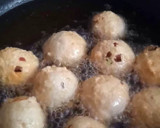 Foto langkah ke 5 dari resep Pempek Adaan Tengiri Asli Palembang.