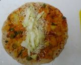 A picture of step 3 of Schezwan potato Frankie.