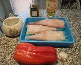 Foto del paso 1 de la receta: Rape con coulis de pimientos rojos