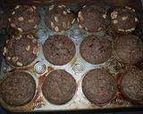 Foto del paso 7 de la receta: Muffins de yogurt, plátano y cacao