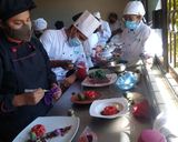 Foto del paso 17 de la receta: Glaseado espejo aplicado a una receta Karla Bautista
