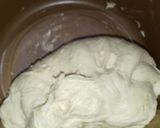 Foto langkah ke 6 dari resep Donat Ubi Jalar Topping Gula Halus.