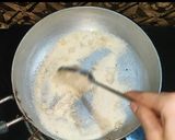 A picture of step 6 of Rava upma.