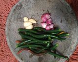 Foto langkah ke 3 dari resep Ayam cabai hijau (ayam cabe ijo).