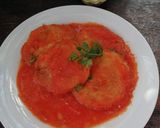 Foto del paso 6 de la receta: Tortitas de papa en salsa de tomate rojo