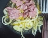 Foto langkah ke 3 dari resep Cah Telur Puyuh, Jamur Kuping, dan Mente Goreng.