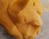 A picture of step 1 of Shengoli ladoo.