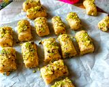 A picture of step 5 of Kaju Pista Roll.
