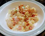A picture of step 4 of Dahi Phulki chaat.