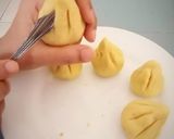 A picture of step 23 of Puran poli modak.