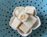 Hình bước làm 1 của món Đậu hũ khô kho nấm mỡ - ăn dặm