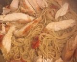 A picture of step 4 of Chicken Tomato Cream Pasta.