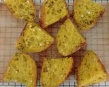 Foto langkah ke 23 dari resep Kunyit Jinten Hitam Italian Herbs Cheese Sourdough Bread.