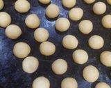Foto langkah ke 3 dari resep Roti Manis.