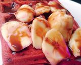 Foto langkah ke 5 dari resep Waffle buah naga madu manis.