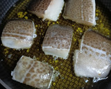 Foto del paso 2 de la receta: Bacalao al Pil pil