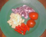 Foto langkah ke 2 dari resep Tahu penyet sambal tomat.