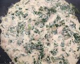Foto del paso 5 de la receta: Corbatitas a la Florentina con un toque de atún