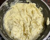 Foto del paso 4 de la receta: Milanesa con puré salsa y queso