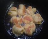 Foto langkah ke 1 dari resep Molen pisang kilat...