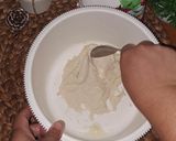 Foto langkah ke 3 dari resep Meat Pizza Mini.