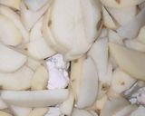 A picture of step 1 of Aloo gobhi.