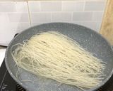 Hình bước làm 1 của món Bún Nem Chả Nước Tương