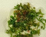 A picture of step 2 of Palak Raita.
