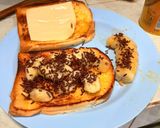 Foto langkah ke 5 dari resep Roti Pisang Panggang Keju dan Meses.