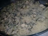 Fideos c/pollo al verdeo