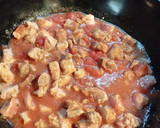 Foto del paso 3 de la receta: Carnaza de cerdo atomatada