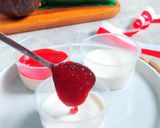 Foto langkah ke 5 dari resep Puding Merah Putih 🇮🇩.