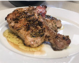Foto del paso 2 de la receta: Chuletas de cerdo a las finas hierbas