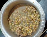 A picture of step 1 of Misal pav.