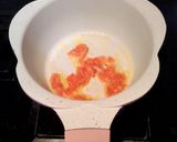 Foto langkah ke 2 dari resep Bubur Ikan Salmon (MPASI Hari Ketiga Bayi 6 bln +).