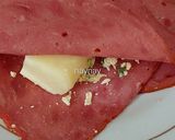 Foto langkah ke 1 dari resep Cheese Smoked Beef Crispy.