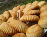 صورة لخطوة 1 من وصفة معمول الطحين الهش ولا الذ 😋