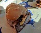 Une image de l'étape 9 de Vacherin glacé au chocolat, sauce Carambar.