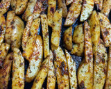 Foto del paso 3 de la receta: Pollo al verdeo con papas saborizadas