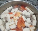 Foto langkah ke 2 dari resep Bening Kelor Tahu.