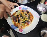 इटालियन पिज़्ज़ा(italian pizza recipe in hindi) रेसिपी चरण 5 फोटो