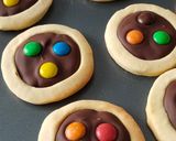 Une image de l'étape 8 de Tartelettes sablées au chocolat et m&m's.