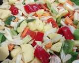 Foto del paso 3 de la receta: Pollo al horno con guarnición