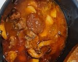 Foto del paso 6 de la receta: Morcillo de ternera guisado con champiñones y patatas