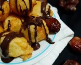 Foto langkah ke 6 dari resep Bola-bola Kurma Goreng Saus Cokelat.